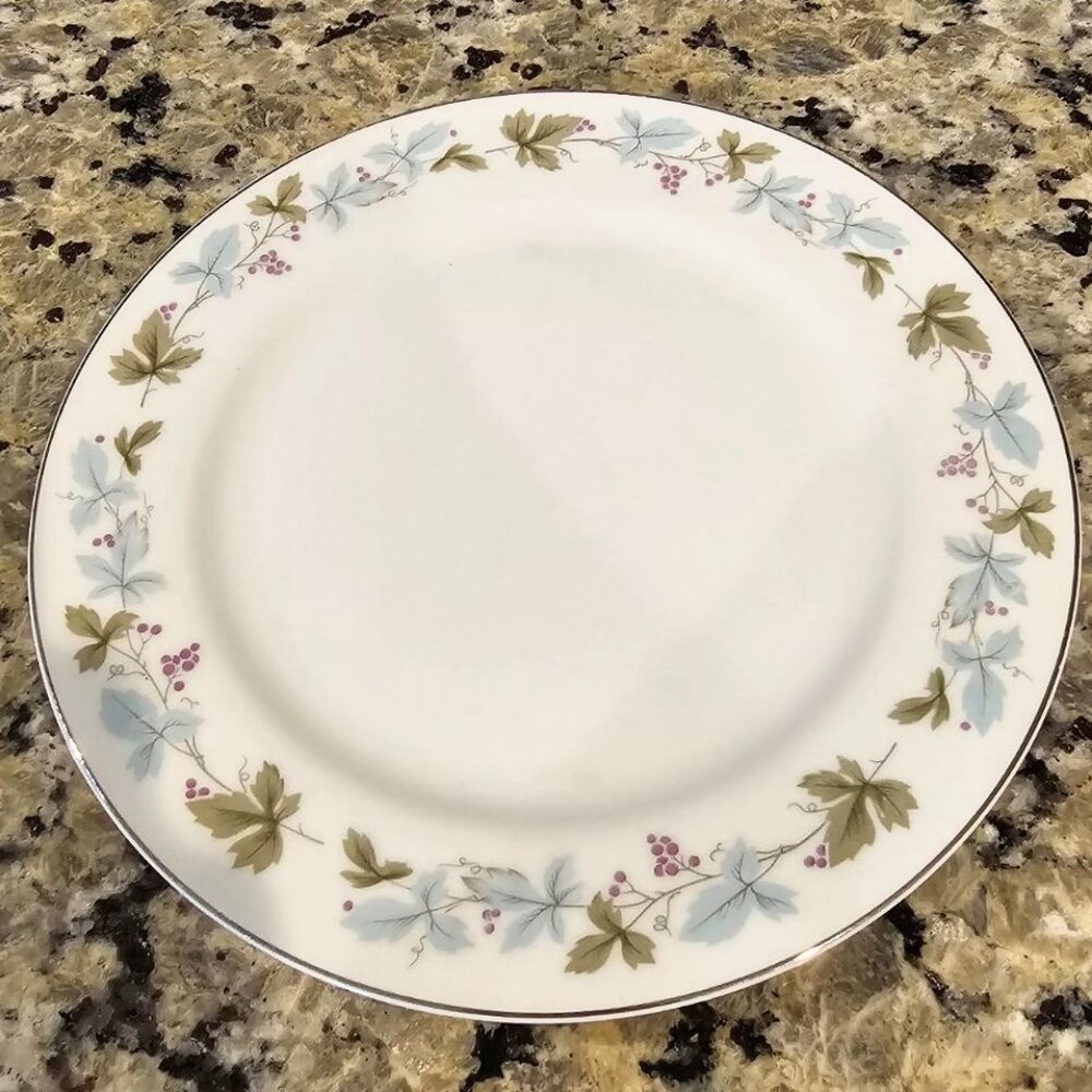 Vintage Fine China of Japan Dinner Plate